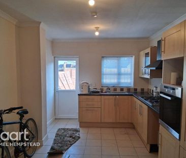 2 bedroom terraced house to rent - Photo 2