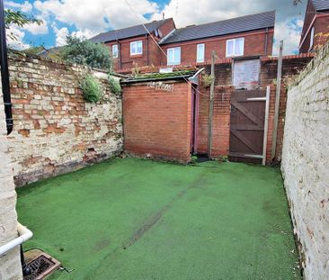 2 bedroom house to rent - Photo 2