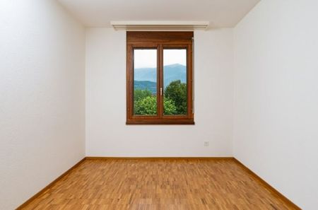 Apartment - Photo 2