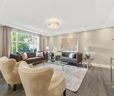 Boydell Court, St. Johns Wood Park, St John's Wood, London NW8 - Photo 1