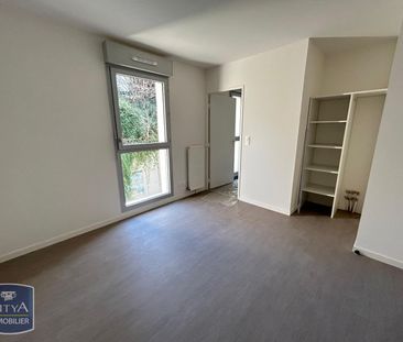 Location Appartement 2 pièces 45m² DEVILLE LES ROUEN 76250 - Photo 1