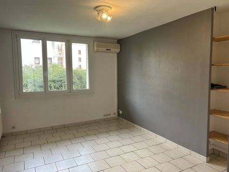 Appartement T3 55 m² Montélimar - Photo 2