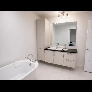 GRAND 41/2 À LOUER POUR LE 1 ER JUILLET 2026 NON MEUBLÉ - 1391 rue du Ciné-parc à Chicoutimi - Photo 4