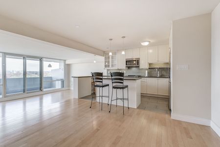 For Lease - 250 Scarlett Road Unit# 1809, Toronto, Ontario - Photo 5