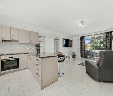 Serene rental in the Heart of Pearce - Photo 3