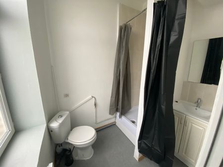 Location Appartement 1 pièce 14m² - Photo 5