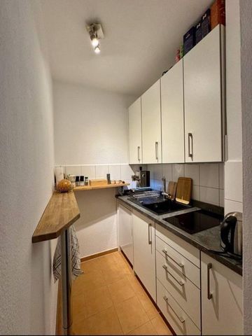 Helle 1-Zimmer Wohnung mit Balkon zur Zwischenmiete - Photo 3