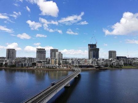 Fully Furnished - Bay View - Best Location - Photo 5