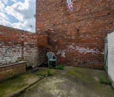 2 bedroom terraced house to rent - Photo 5