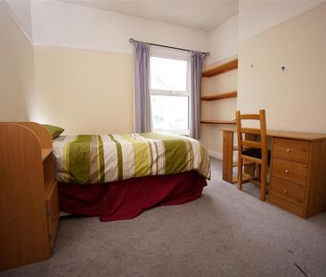 4 bedroom house to rent - Photo 1