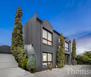 26B Valetta Street, Malvern VIC 3144 - Townhouse For Rent | Domain - Photo 3