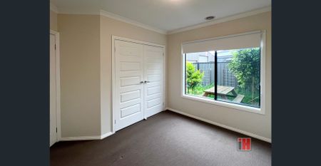 Modern Family Living in a Prime Location - Photo 5