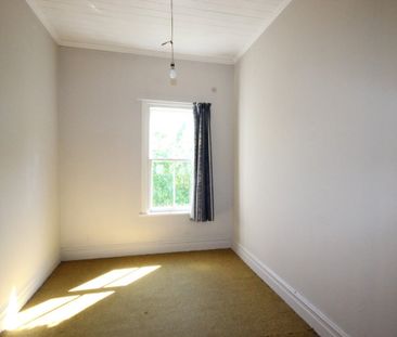 8 Rolleston Street, Hokowhitu, Palmerston North - Photo 3