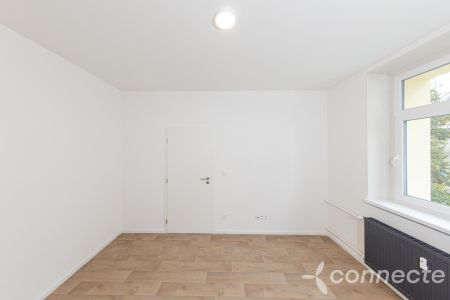 Pronájem bytu 1+1 28 m², Husova , Přerov - Photo 2