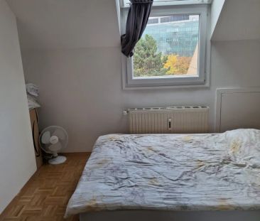 Charmante Dachgeschoßwohnung in Zentrumsnähe - Photo 6