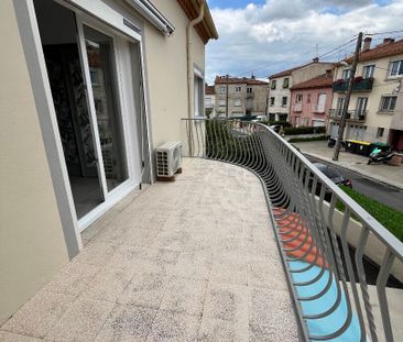 Location Maison 6 pièces 118m² - Photo 4