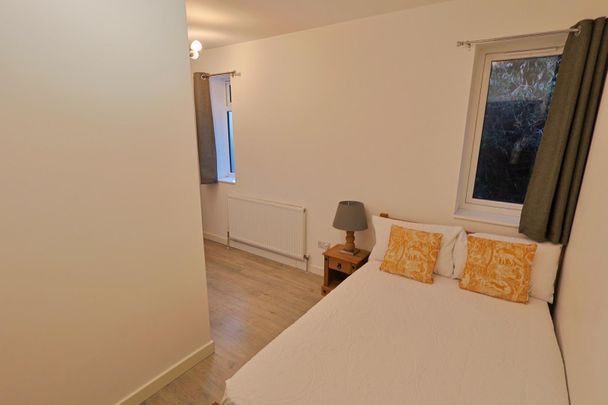 Room 3 - 9B Riverside Studios Riverside Close Whitley - BILLS INCLUSIVE ENSUITE CLOSE TO JLR - Photo 1