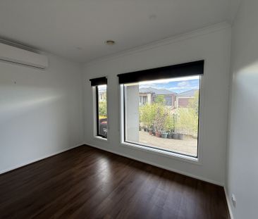 For private inspections please email catie@sweeneyea.com.au. - Photo 6