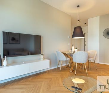 C.O. podłogowe, 2 balkony, garaż | 1sza Dzielnica - Zdjęcie 2