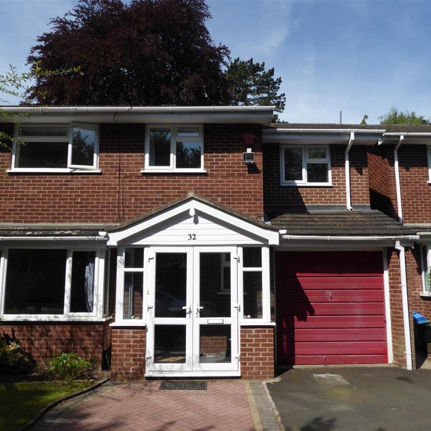 4 bedroom House To Let - Photo 1