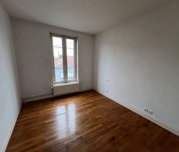 Location Appartement 2 pièces 54m² - Photo 2