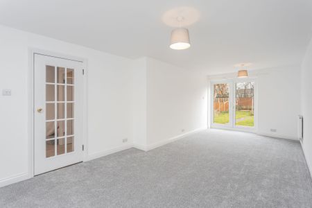 Brock Road, Crawley, RH11 - Photo 5