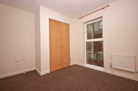 1 Bed Flat, Burcher Gale Grove, SE15 - Photo 3