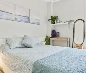 Luxury penthouse for rent in Estepona, Spain - Photo 6