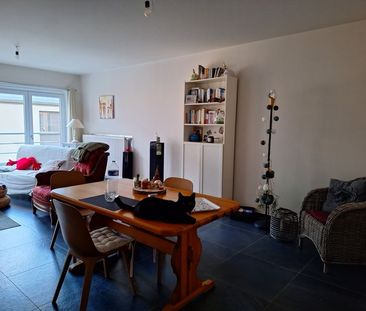 Appartement te huur - Photo 1