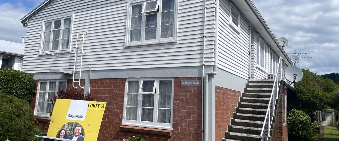 Cute two bedroom! - Photo 1