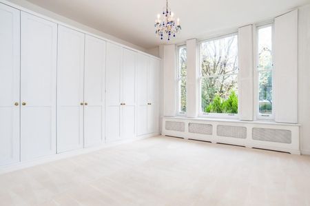 Thurlow Road, Hampstead, London - Photo 2