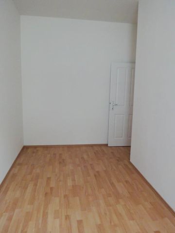 71m² 2 1/2 Zimmer Wohnung, unbefristet - Photo 2