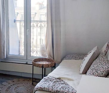 Logement à Paris, Location meublée - Photo 5