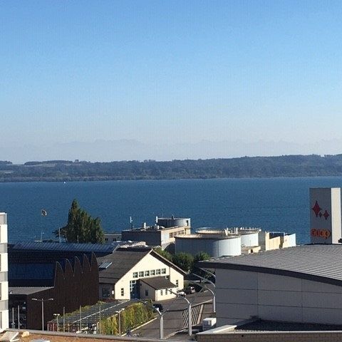 Bel appartement de 4 pièces de 90m2 avec vue sur le lac et les Alpes - Photo 1