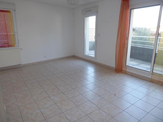 Location Appartement 2 pièces 45m² AUBENAS 07200 - Photo 1