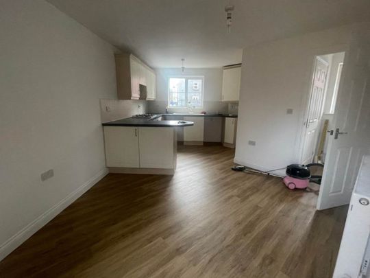 Weston Village, Weston-super-Mare, North Somerset - Photo 1