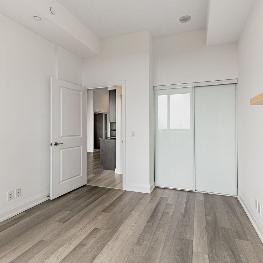 For Lease - 7900 Bathurst Street Unit# 618, Vaughan, Ontario - Photo 1