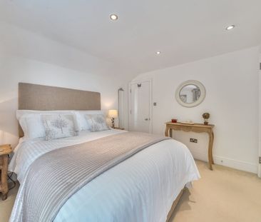 2 bedroom cottage to rent - Photo 1