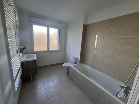 location Appartement T4 DE 78.6m² À BOBIGNY - Photo 5