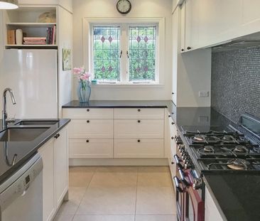 67 Palmerston Road, Birkenhead - Photo 6