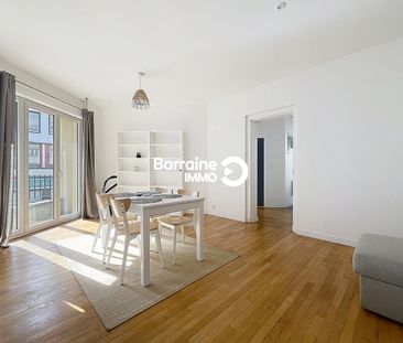 Location appartement à Lorient, 2 pièces 53.04m² - Photo 3