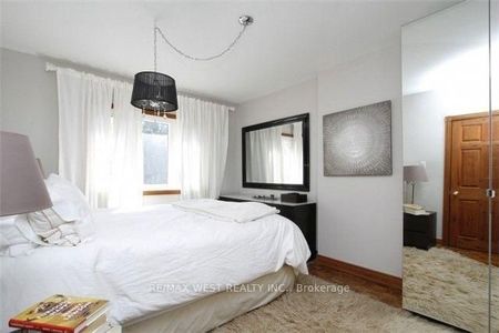 For Lease - 730 Logan Avenue Unit# A, Toronto, Ontario - Photo 4
