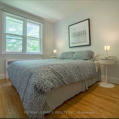 Very spacious modern feel mins to bloor st west! - Photo 1