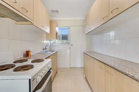 2/27 Coolangatta Rd, Coolangatta QLD 4225 - Apartment For Rent | Domain - Photo 5