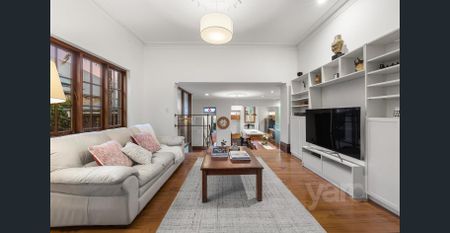 Live the East Fremantle Lifestyle - Lease only until 31st March 2026 - Unfurnished - Photo 5