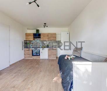 Pronájem bytu 1+kk 38 m2 - Fotografie 3