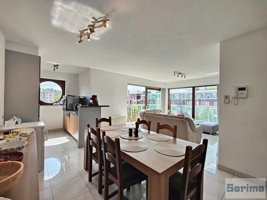 Appartement te huur - Photo 1