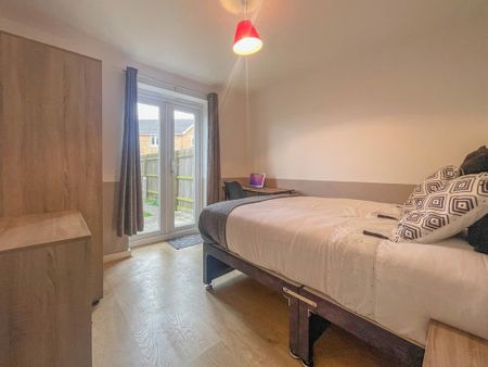 1 bedroom flat to rent - Photo 4