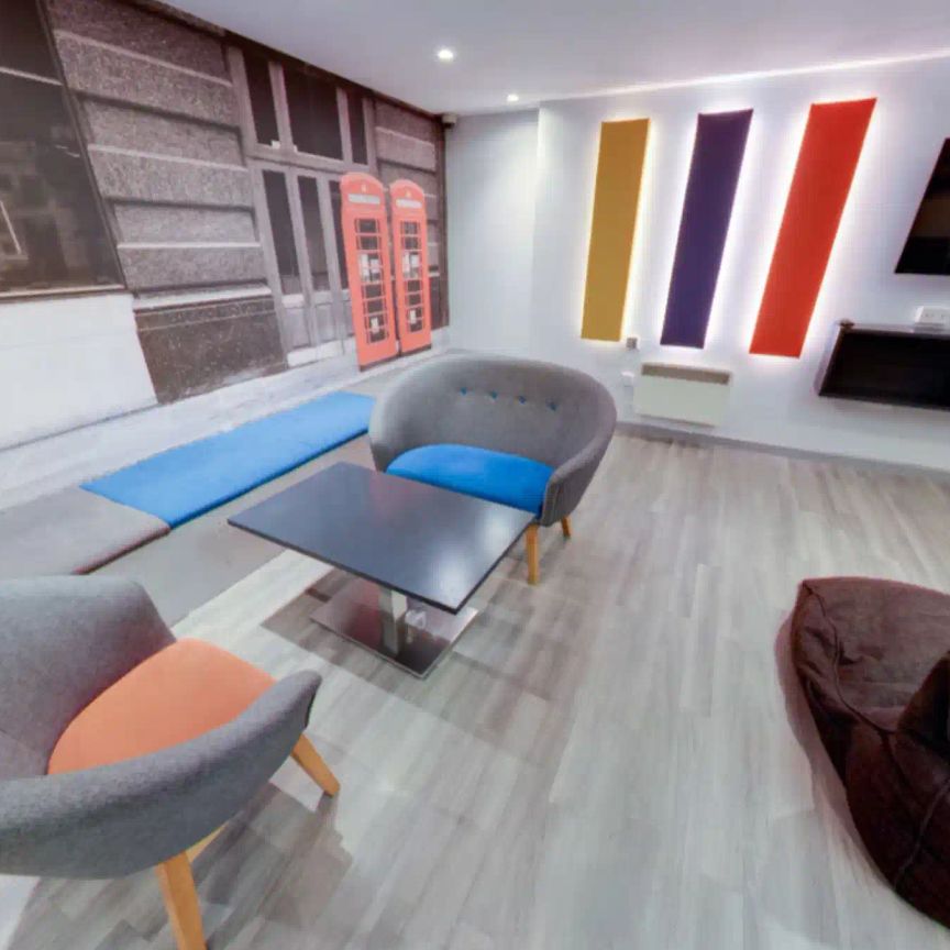 Standard Studio - Photo 1