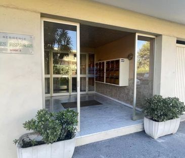 Beau 2 pièces – Emplacement privilégié à deux pas de la mer - Photo 3